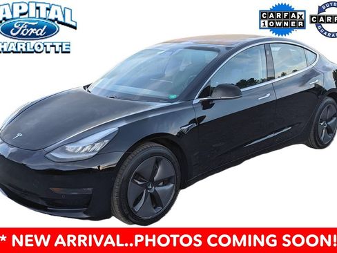 Used 2018 Tesla Model 3 Long Range RWD image 2