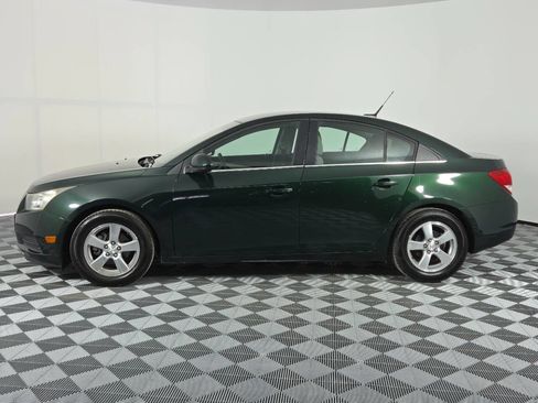 Used 2014 Chevrolet Cruze LT FWD image 4