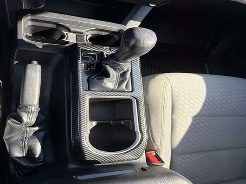 Used 2020 Toyota Tacoma SR w/ SR Convenience Package RWD image 24
