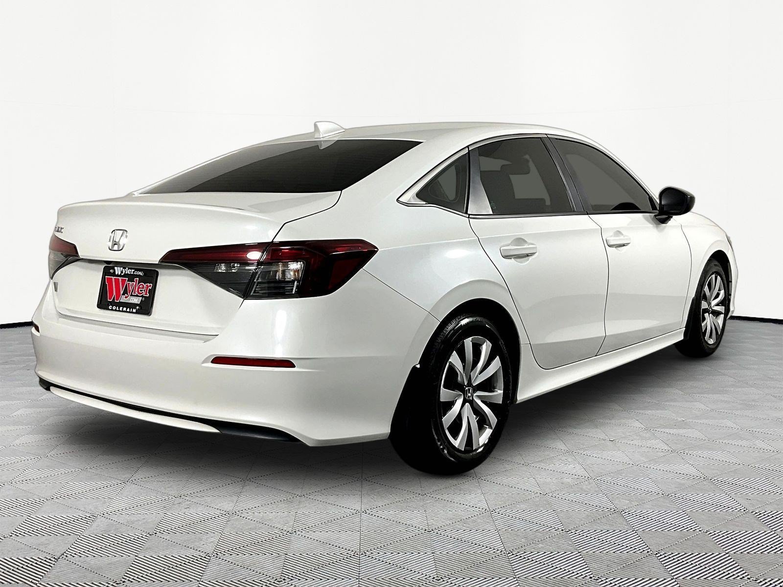 Used 2025 Honda Civic LX image 6