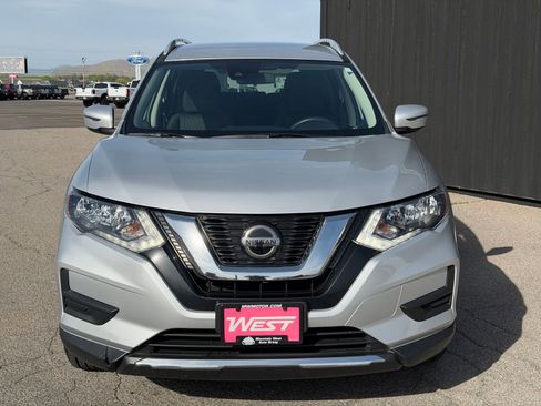 Used 2020 Nissan Rogue SV AWD/4WD image 2
