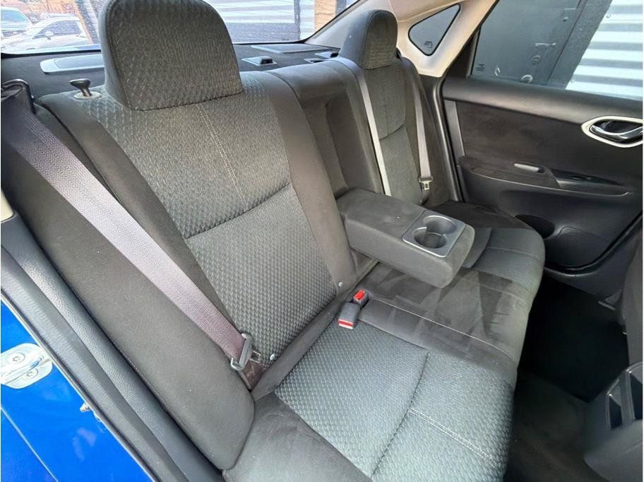 Used 2015 Nissan Sentra SR FWD image 23