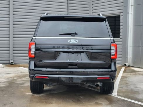 Used 2023 Ford Expedition Limited RWD image 6