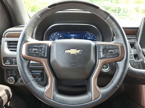 Used 2024 Chevrolet Tahoe High Country w/ Advanced Technology Package AWD/4WD image 20
