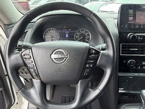 Used 2022 Nissan Armada SV w/ SV Appearance Package image 28