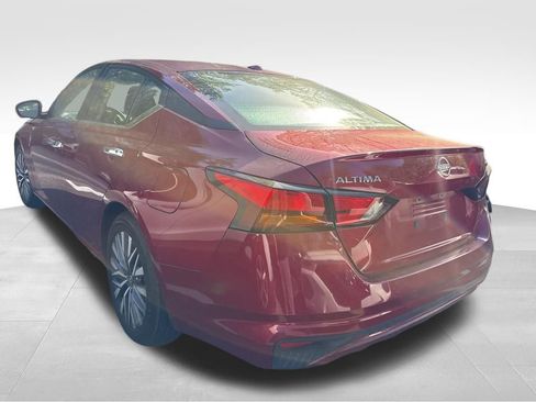 Used 2023 Nissan Altima 2.5 SV image 17