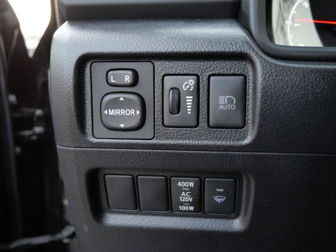 Certified 2024 Toyota 4Runner SR5 image 28