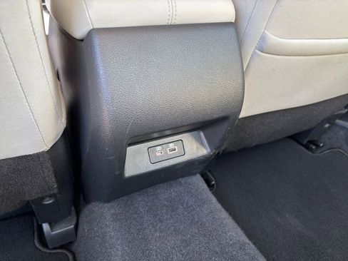 Used 2025 Nissan Altima 2.5 SV FWD image 23