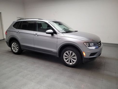Used 2020 Volkswagen Tiguan S image 11