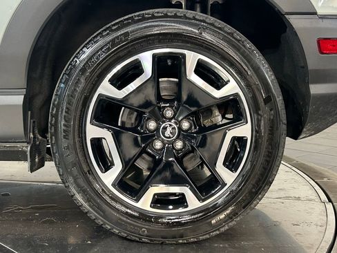 Used 2023 Ford Bronco Sport Outer Banks AWD/4WD image 19