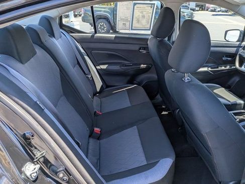 Used 2025 Nissan Versa SV FWD image 7