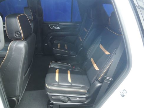 Used 2024 GMC Yukon AT4 w/ AT4 Premium Plus Package image 30