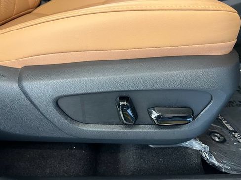 Used 2025 Lexus NX 450h+ AWD w/ Accessory Package (Z2) image 44