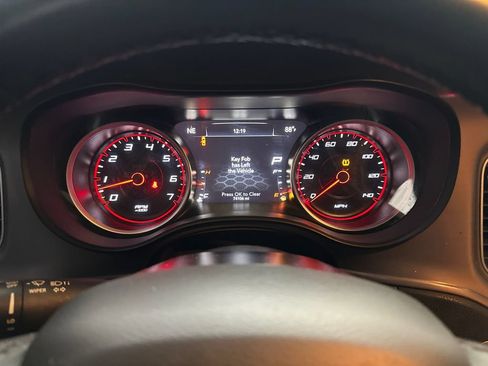 Used 2023 Dodge Charger SXT RWD image 25