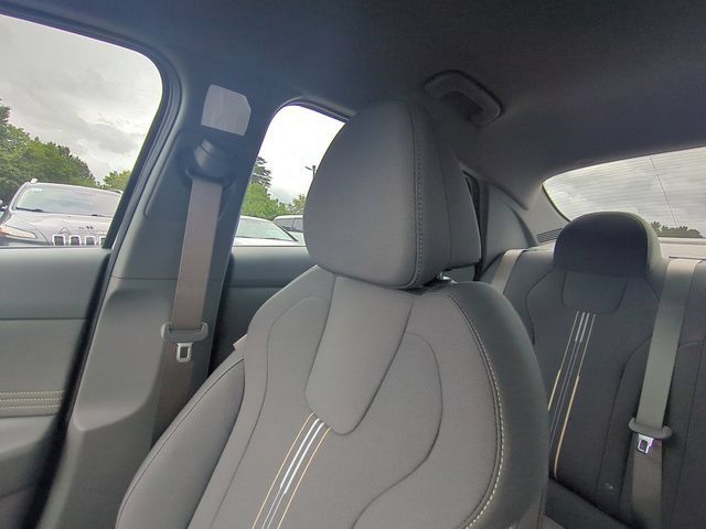 Certified 2025 Hyundai Elantra SEL FWD image 13