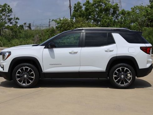 New 2026 GMC Terrain Elevation w/ Elevation Premium Package FWD image 5