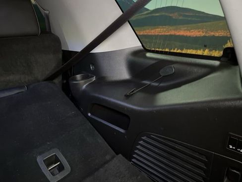 Used 2015 Chevrolet Tahoe LTZ image 63