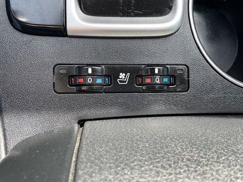 Used 2017 Toyota Highlander Limited Platinum image 35