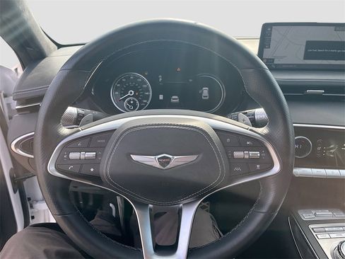 Used 2024 Genesis GV70 3.5T Sport w/ Sport Advanced Package image 11