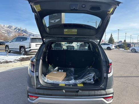 New 2026 Hyundai Tucson Limited image 28