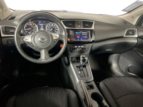 Used 2019 Nissan Sentra SV FWD image 30