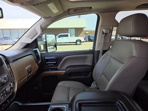 Used 2015 Chevrolet Silverado 3500 LTZ w/ Duramax Plus Package AWD/4WD image 22