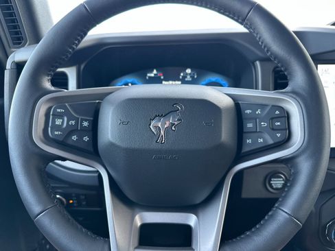 New 2025 Ford Bronco Badlands w/ Sasquatch Package image 25