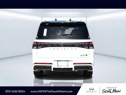 New 2026 INFINITI QX80 Autograph w/ Premium Cargo Package AWD/4WD image 5