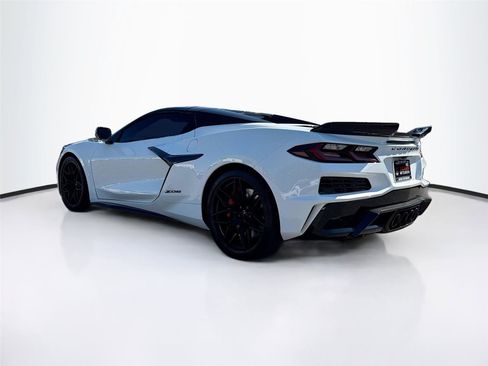 Used 2024 Chevrolet Corvette Z06 w/ Battery Protection Package image 5