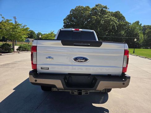 Used 2018 Ford F250 King Ranch w/ King Ranch Ultimate Package AWD/4WD image 7