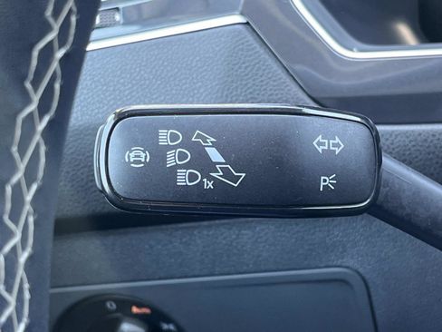 Used 2023 Volkswagen Tiguan S FWD image 32