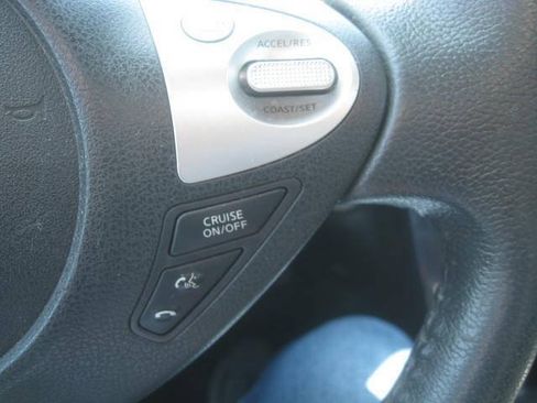 Used 2017 Nissan Sentra SR Turbo w/ SR Turbo Premium Package FWD image 32