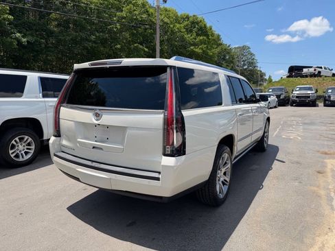 Used 2015 Cadillac Escalade ESV Premium AWD/4WD image 5