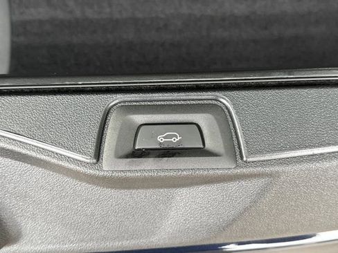Certified 2025 BMW X5 xDrive40i w/ M Sport Package AWD/4WD image 26