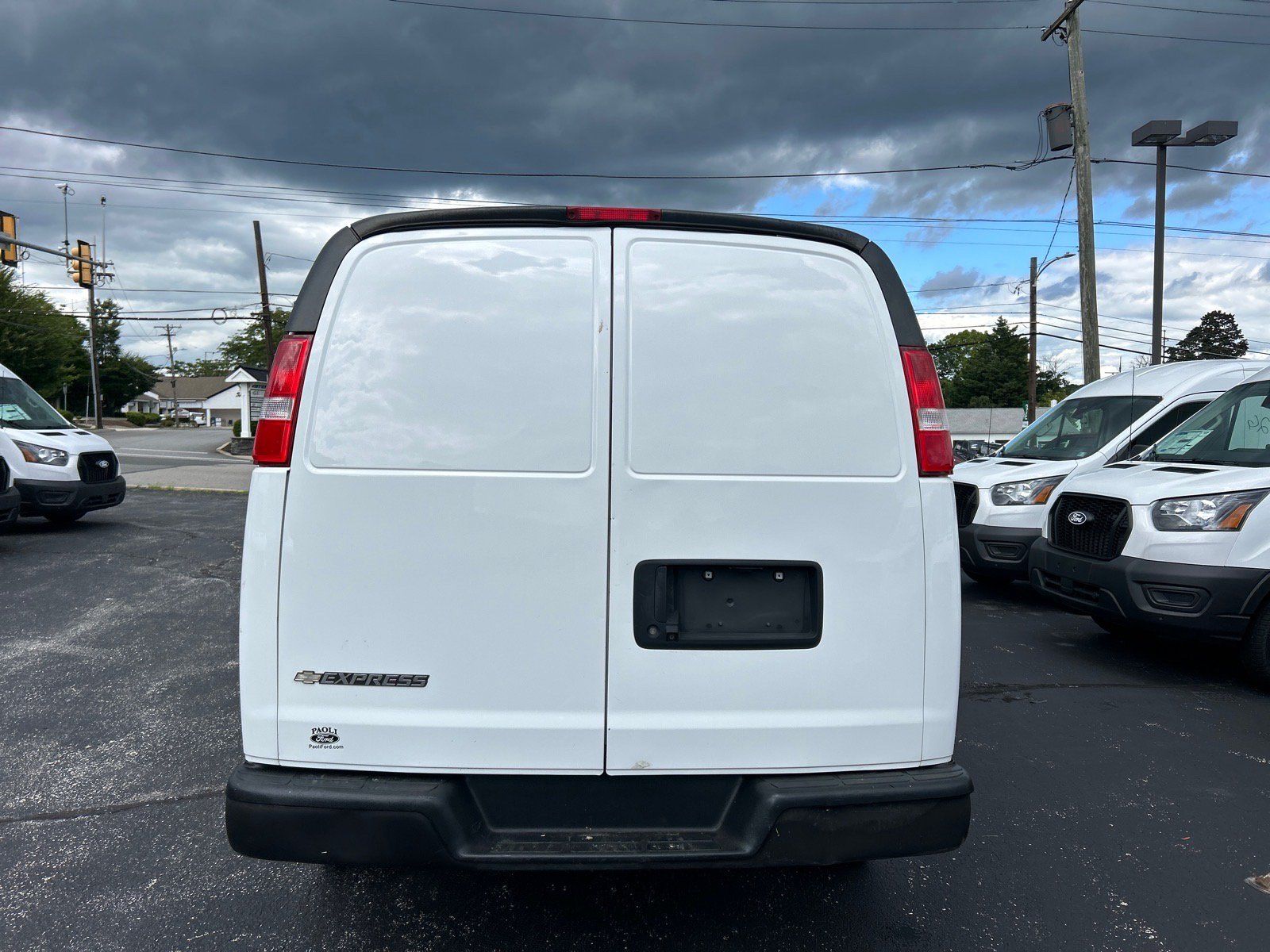 Used 2020 Chevrolet Express 3500 Extended RWD image 9