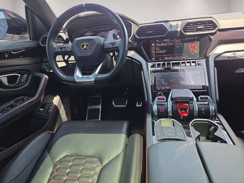 Used 2024 Lamborghini Urus S AWD/4WD image 18