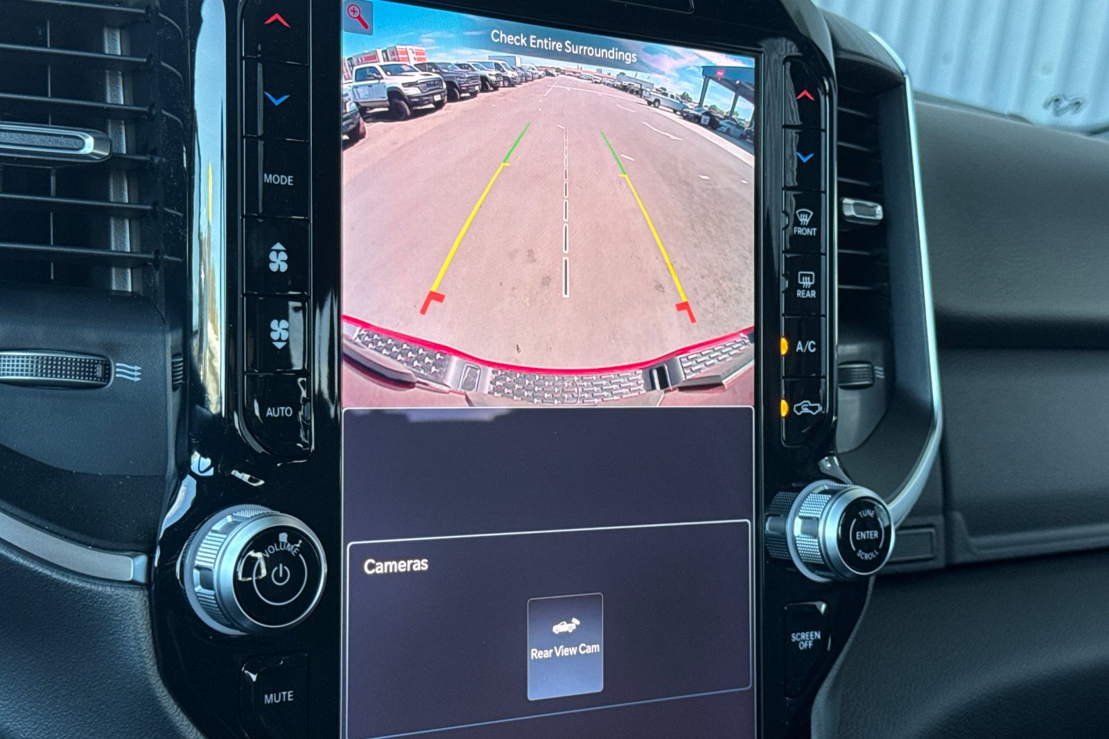 New 2027 RAM 1500 4x4 Crew Cab image 18