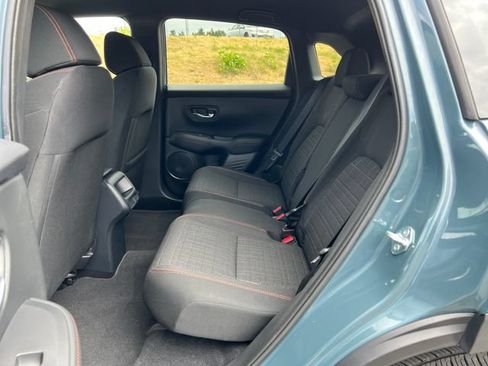 Used 2025 Honda HR-V Sport image 14