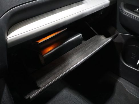 Used 2017 Subaru Outback 2.5i Premium image 32