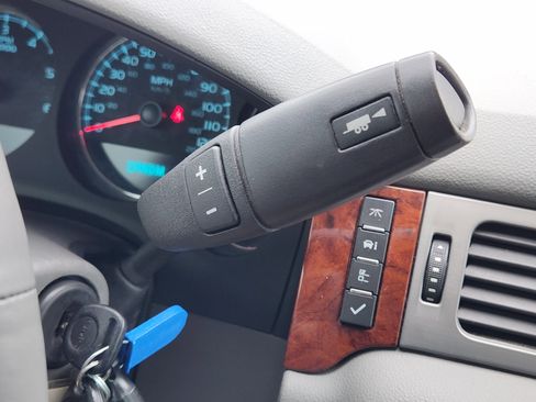 Used 2014 GMC Yukon SLT w/ Texas Edition image 20