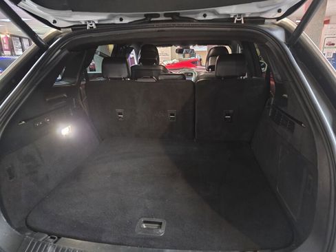 Used 2018 Lincoln MKX Select w/ Select Plus Package image 39