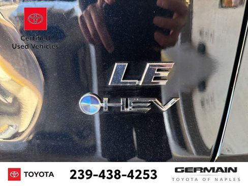 Used 2025 Toyota RAV4 LE image 7