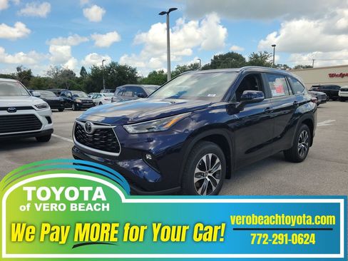 New 2026 Toyota Highlander XLE AWD/4WD image 1