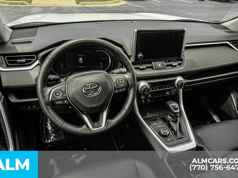 Used 2025 Toyota RAV4 XLE Premium w/ Weather Package AWD/4WD image 27