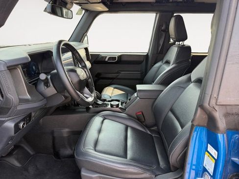 Used 2025 Ford Bronco Badlands AWD/4WD image 9