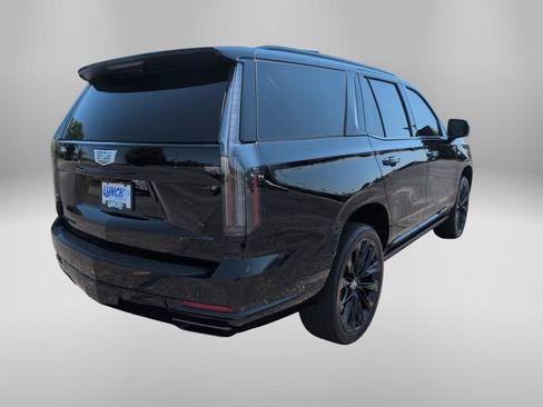 Used 2025 Cadillac Escalade Sport Platinum w/ LPO, ONYX Package AWD/4WD image 5