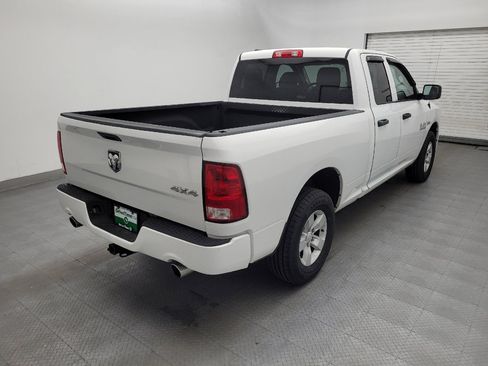 Used 2017 RAM 1500 Express AWD/4WD image 9