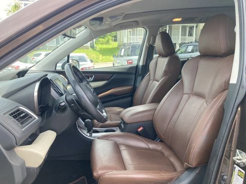 Used 2019 Subaru Ascent Touring w/ Popular Package #3 AWD/4WD image 20