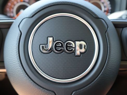 New 2026 Jeep Gladiator Sport AWD/4WD image 26