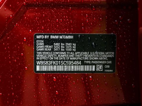 New 2025 BMW M5 Base w/ Carbon Package image 18